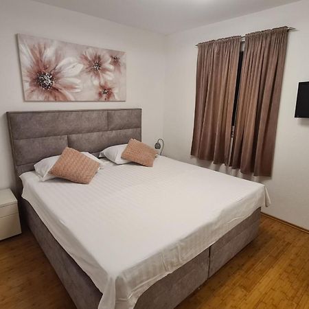 Apartment Fortuna Makarska Bagian luar foto